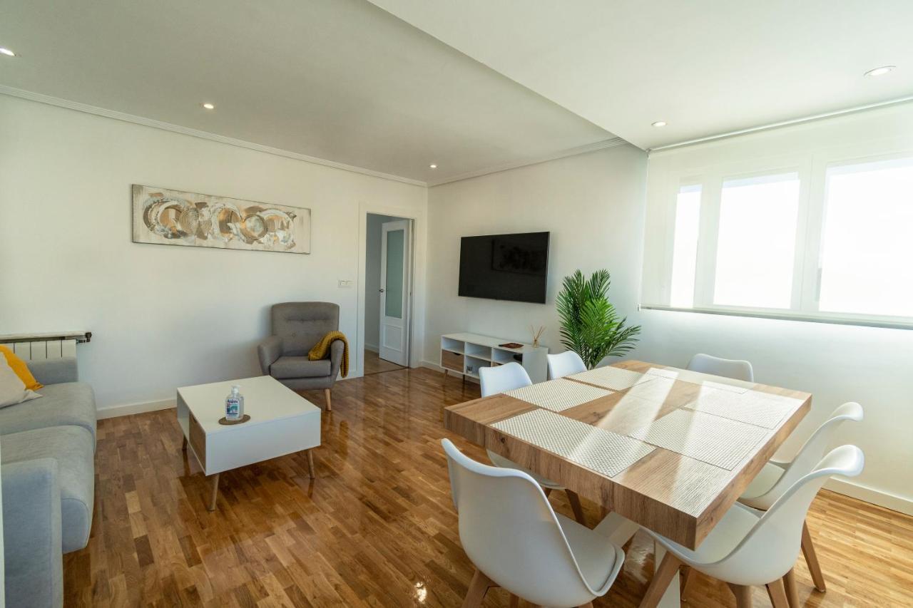 Ferienwohnung Apartamento Centrico Reformado Junto Plaza Guzman León Exterior foto